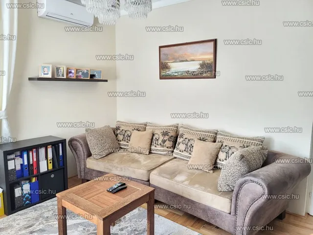 Eladó ház Budapest XVII. kerület, Akadémiújtelep 98 nm