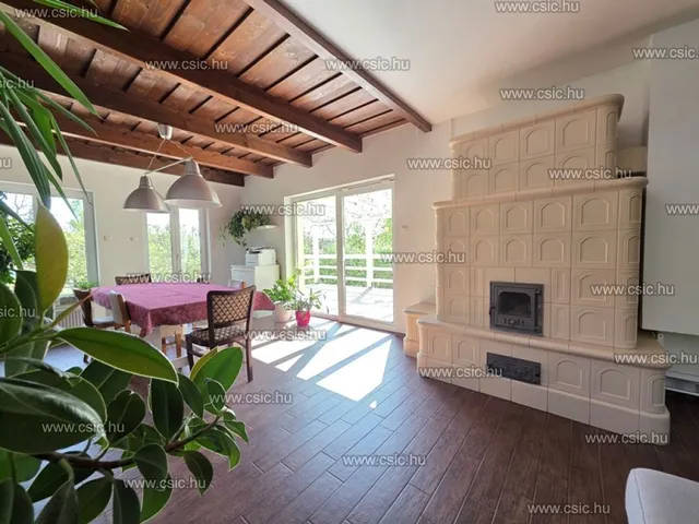 Eladó ház Csobánka 146 nm