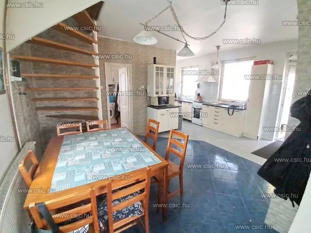 Eladó ház Diósjenő 130 nm