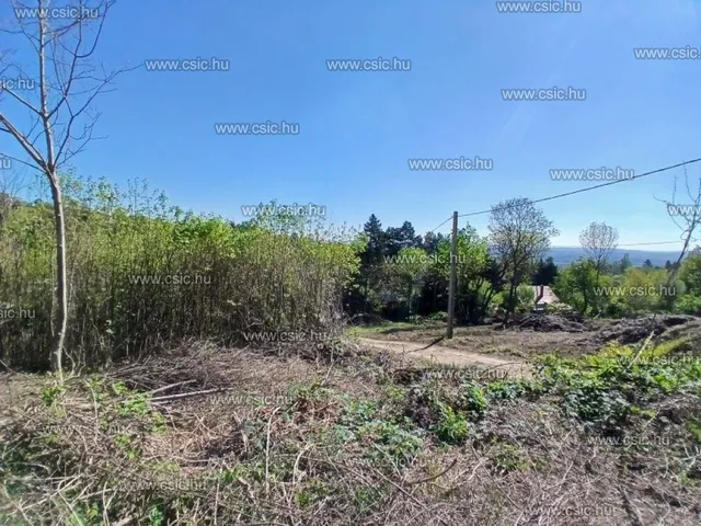 Eladó telek Szentendre 1011 nm