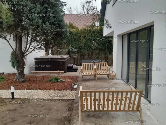 Eladó ház Budapest III. kerület, Rómaifürdő 216 nm