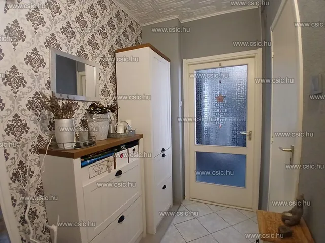 Eladó lakás Dorog 49 nm