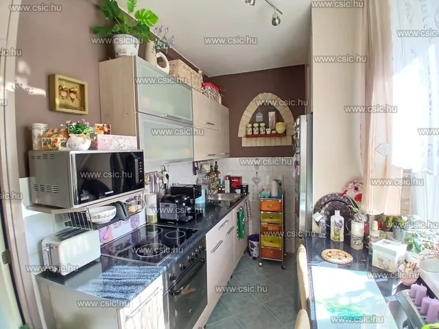 Eladó lakás Dorog 49 nm