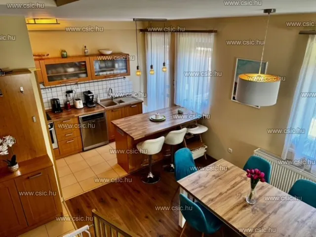 Eladó ház Dunakeszi 90 nm