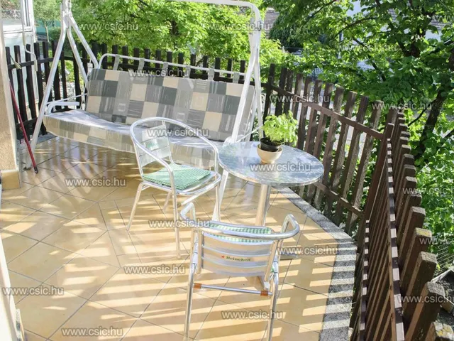 Eladó lakás Dunakeszi 170 nm