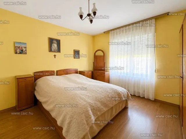 Eladó ház Dunakeszi 138 nm