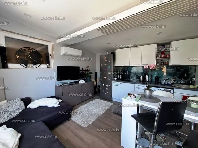 Eladó ház Vác 105 nm