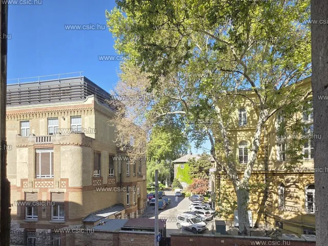 Eladó lakás Budapest VIII. kerület 93 nm