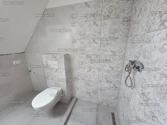 Eladó lakás Pomáz 54 nm