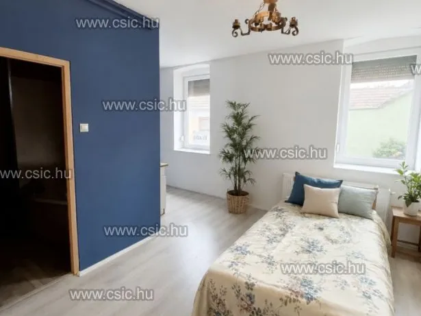 Eladó ház Pomáz 127 nm