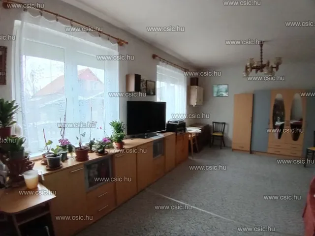 Eladó ház Budapest XVIII. kerület, Erdőskert 115 nm