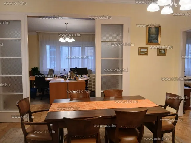 Eladó lakás Budapest II. kerület, Víziváros  127 nm