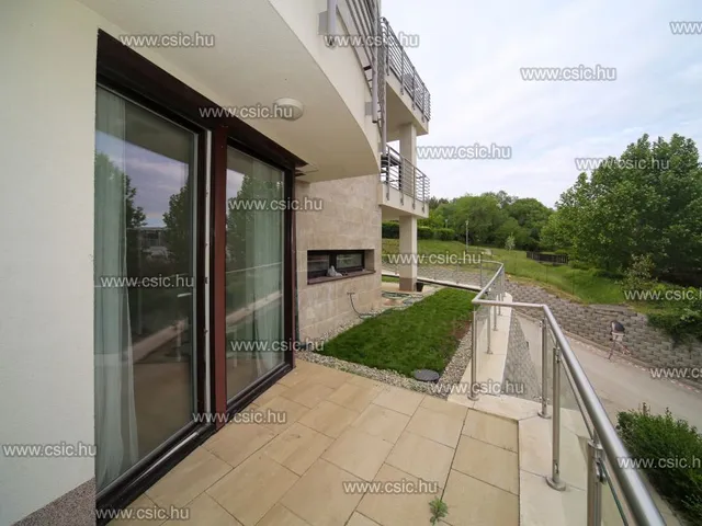 Eladó lakás Budapest III. kerület, Aquincum 79 nm