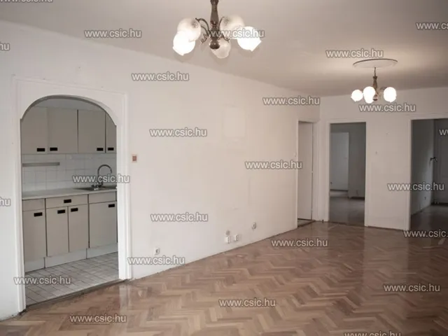 Eladó lakás Budapest XVIII. kerület, Alacskai úti ltp. 90 nm
