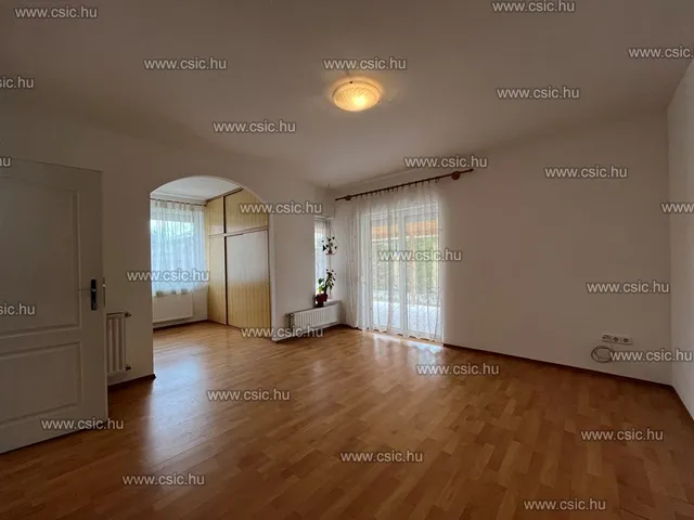 Eladó ház Dunakeszi 54 nm