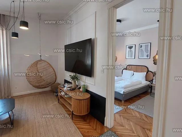Eladó lakás Budapest II. kerület, Országút 94 nm
