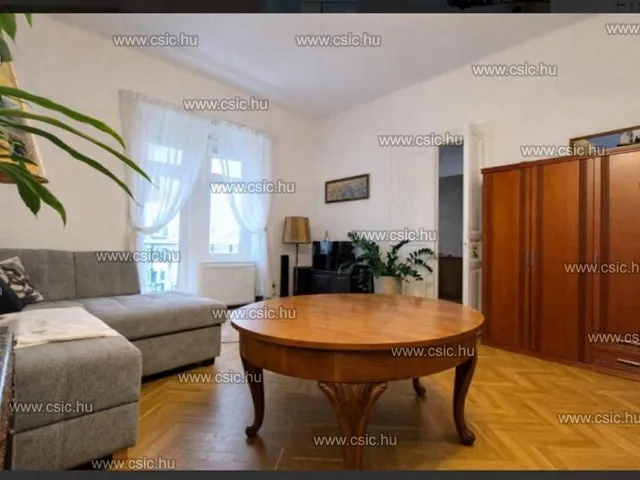 Eladó lakás Budapest II. kerület 84 nm