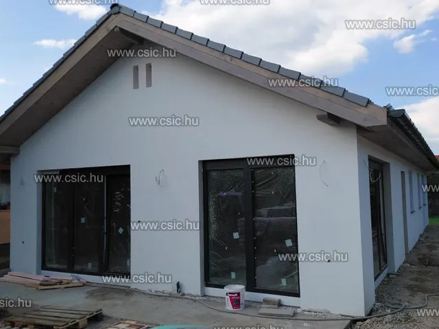 Eladó ház Vácduka 104 nm