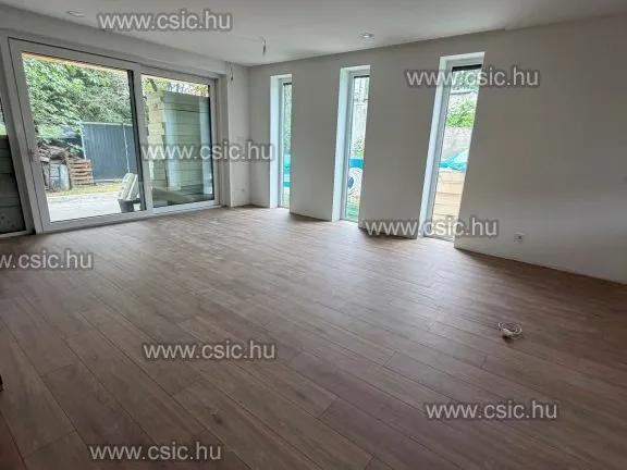 Eladó ház Budapest XVII. kerület 160 nm