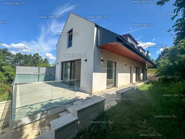 Eladó ház Budapest II. kerület 231 nm