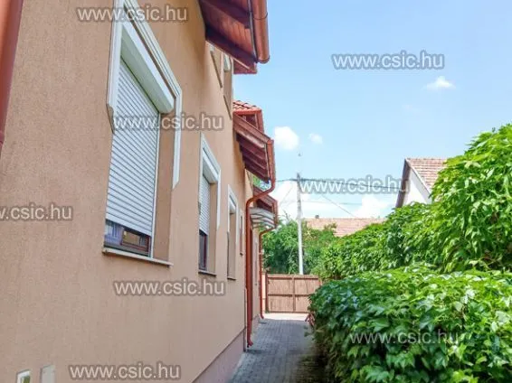 Eladó ház Budapest XVIII. kerület, Szemeretelep 120 nm