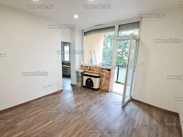 Eladó lakás Budapest IV. kerület, Izzó lakótelep 53 nm