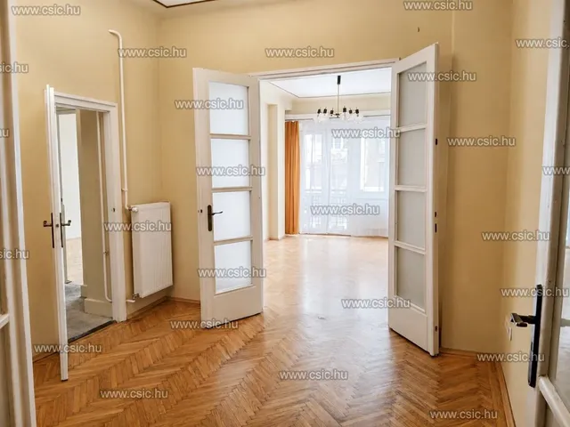 Eladó lakás Budapest II. kerület, Országút 80 nm