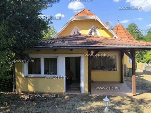 Eladó ház Solymár 139 nm