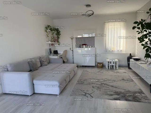 Eladó ház Dunakeszi 143 nm