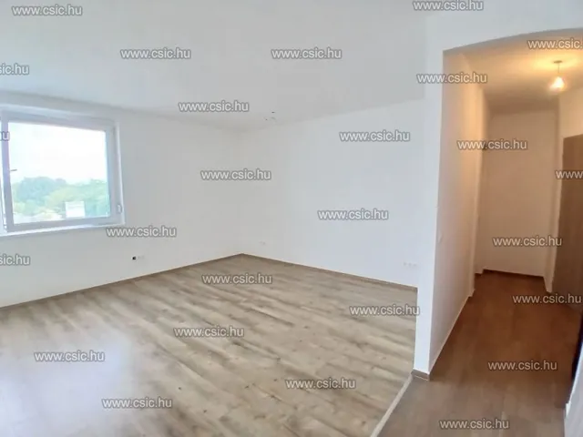 Eladó ház Dorog 97 nm
