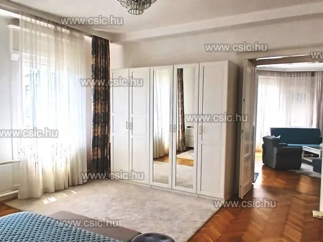 Eladó lakás Budapest II. kerület, Országút 138 nm