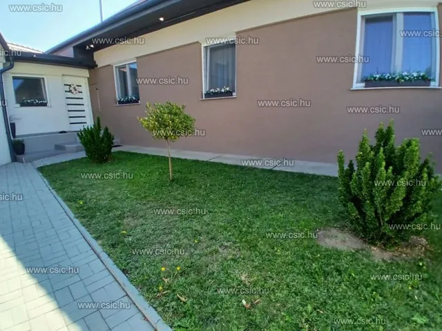 Eladó ház Dorog 147 nm