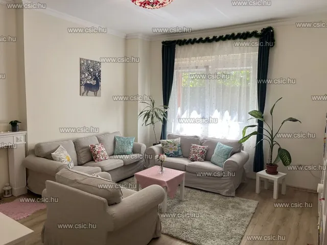 Eladó ház Biatorbágy 180 nm