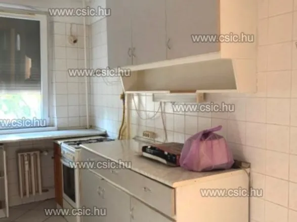 Eladó lakás Budapest III. kerület, Békásmegyeri ltp. Hegy felől 74 nm