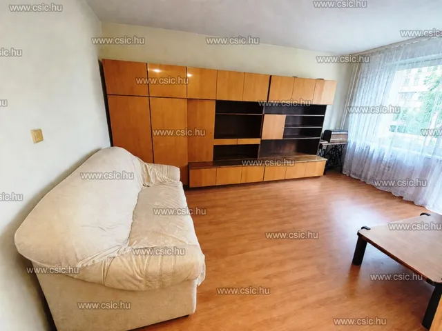 Eladó lakás Budapest III. kerület, Kaszásdűlő 75 nm