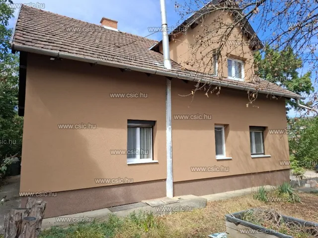 Eladó ház Pomáz 157 nm