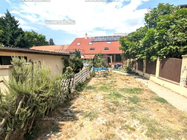 Eladó ház Budapest III. kerület, Csillaghegy 120 nm