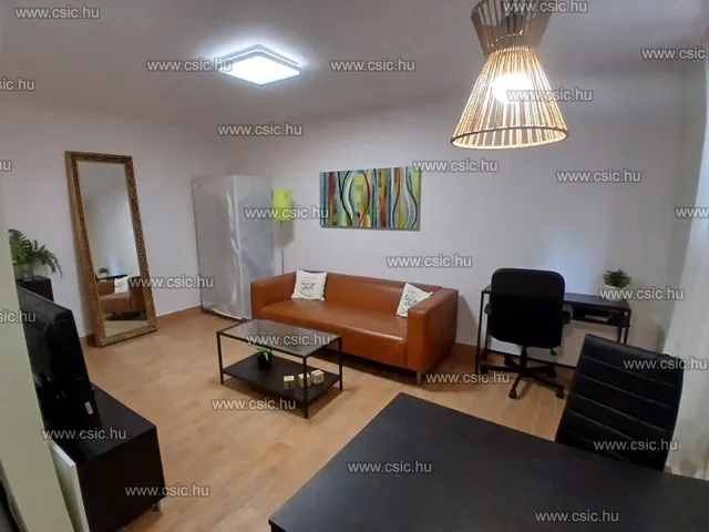 Eladó lakás Budapest XII. kerület, Németvölgy 27 nm
