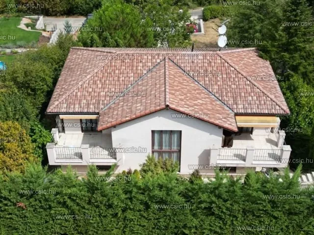 Eladó ház Pomáz 144 nm