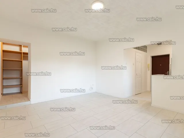 Eladó lakás Budapest III. kerület, Csillaghegy 35 nm