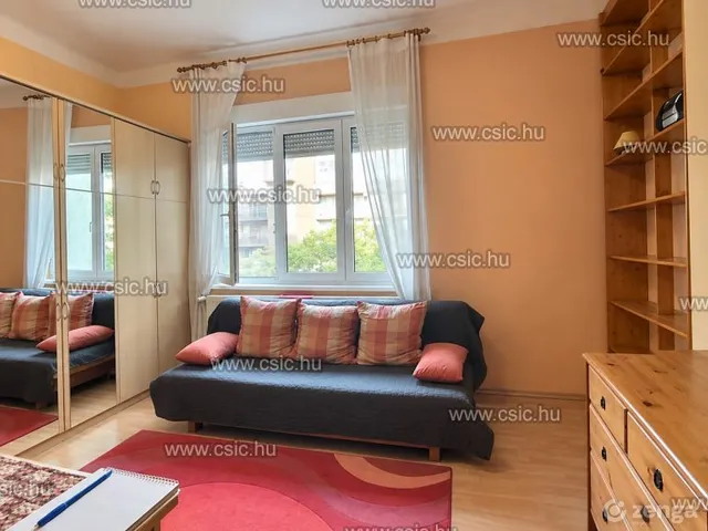 Kiadó lakás Budapest II. kerület, Víziváros 25 nm