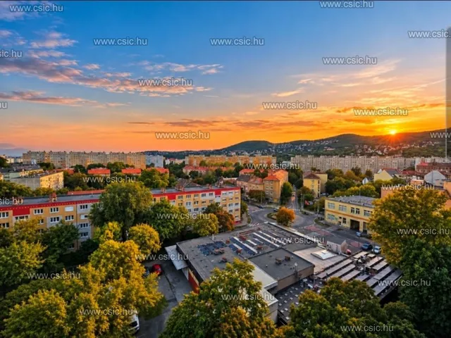 Eladó lakás Budapest III. kerület 33 nm