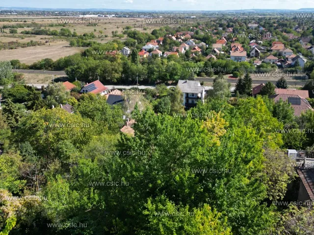Eladó telek Budakalász 960 nm
