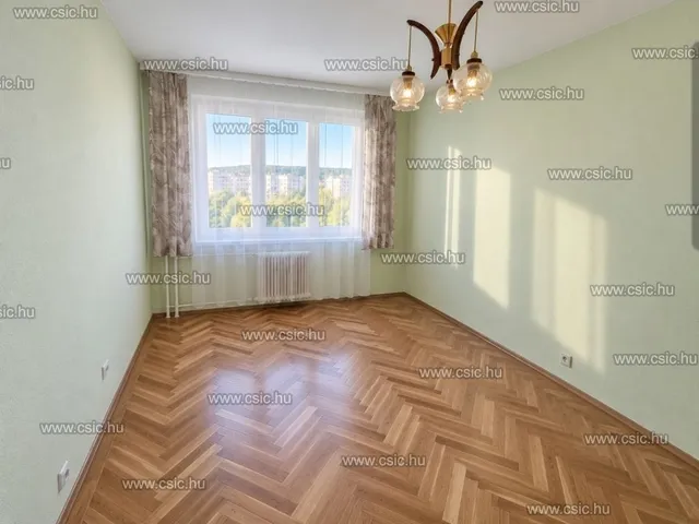 Eladó lakás Budapest III. kerület 48 nm