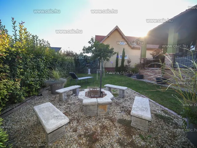Eladó ház Pilisvörösvár 192 nm
