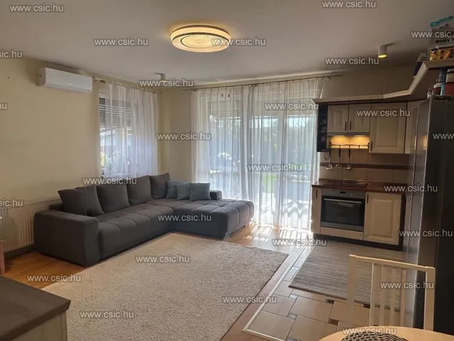 Eladó ház Budapest XVIII. kerület 96 nm