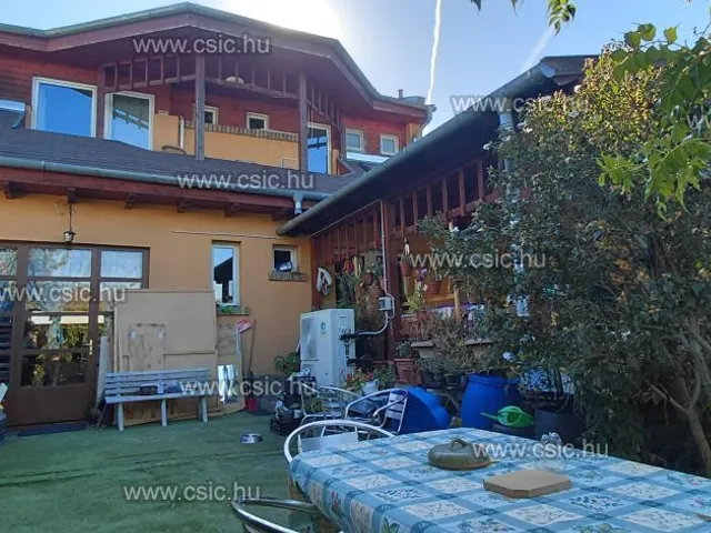 Eladó ház Vác 139 nm