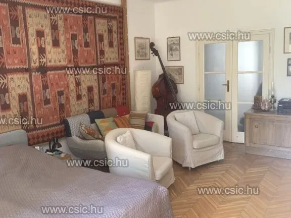 Eladó lakás Budapest I. kerület, Váralja 75 nm