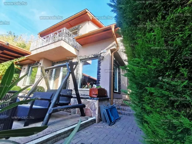 Eladó ház Szentendre 200 nm