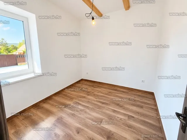 Eladó lakás Pomáz 30 nm